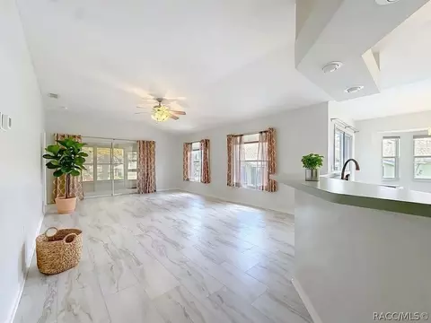 Living - 821 W Cockatiel Loop, Hernando, FL 34442 photo 1 of 2