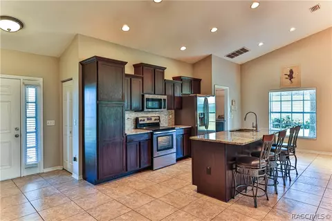 Kitchen - 1173 S Fairview Loop, Lecanto, FL 34461 photo 2 of 3