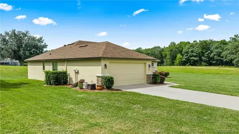 Exterior - 3206 N Annapolis Ave, Hernando, FL 34442 photo 12 of 15