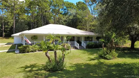 2195 W Huntington Dr, Beverly Hills, FL 34465