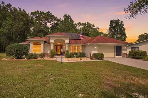 4 Sycamore Ct W, Homosassa, FL 34446