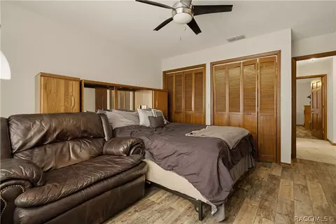 Bedroom - 390 W Britain St, Hernando, FL 34442 photo 5 of 7