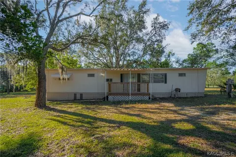 4810 W Blackridge Ln, Homosassa, FL 34446