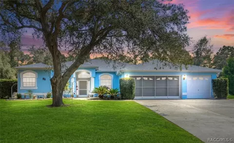 80 Oak Village Blvd, Homosassa, FL 34446