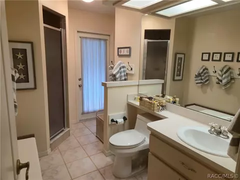 Bath - 782 E Keller Ct, Hernando, FL 34442 photo 4 of 4