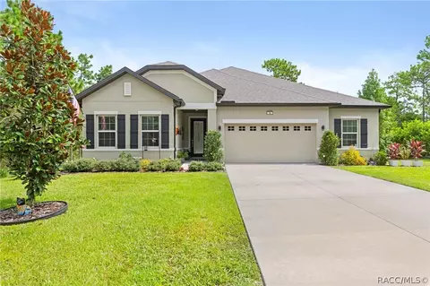 16 Elder Ct E, Homosassa, FL 34446