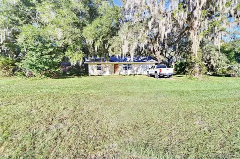 7110 S Florida Ave, Floral City, FL 34436