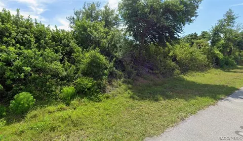 7092 Nichols St, Englewood, FL 34224