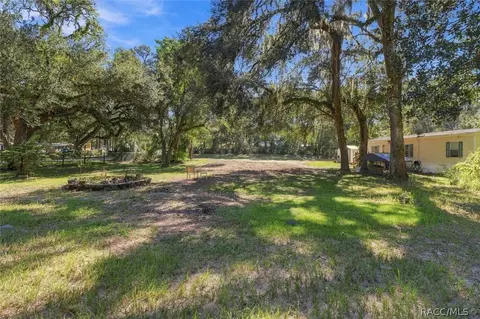 6820 N Dawson Dr, Hernando, FL 34442 photo 3