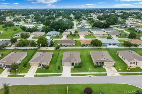 View/Area - 6225 SW 88th Loop, Ocala, FL 34476 photo 5 of 9