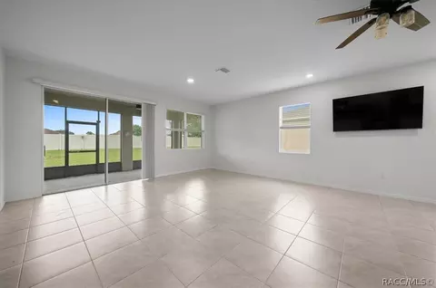 Living - 6225 SW 88th Loop, Ocala, FL 34476 photo 4 of 4