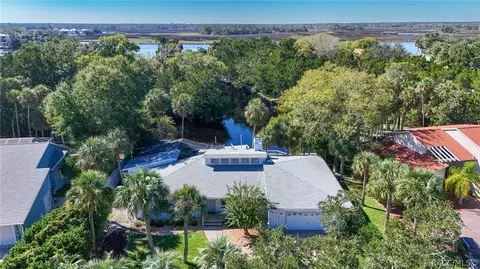11782 W Valley Spring Ln, Homosassa, FL 34448