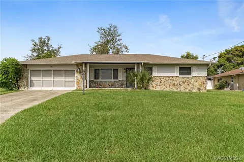 208 S Lucille St, Beverly Hills, FL 34465