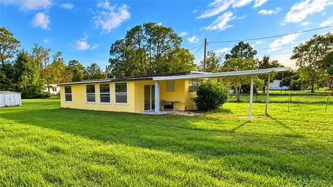 6760 W Sasser St, Homosassa, FL 34446