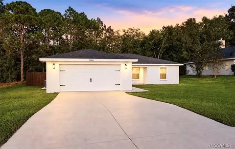 9025 N Hammond Way, Citrus Springs, FL 34434