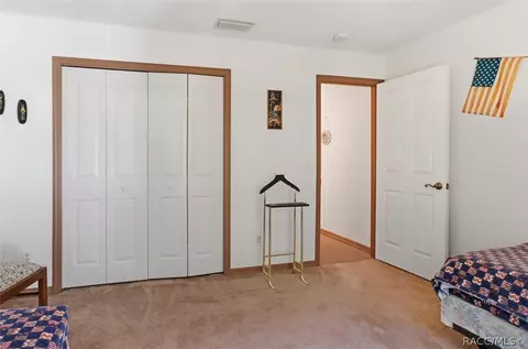 Bedroom - 337 E Buckingham Dr, Lecanto, FL 34461 photo 5 of 5