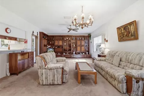 Living - 337 E Buckingham Dr, Lecanto, FL 34461 photo 2 of 6