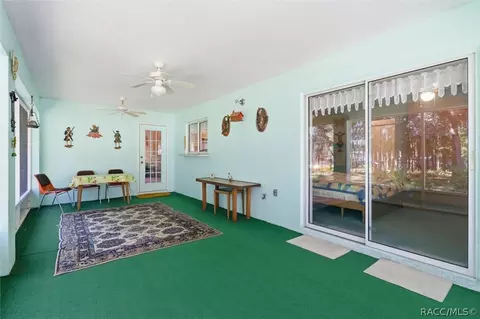 Exterior - 337 E Buckingham Dr, Lecanto, FL 34461 photo 2 of 4