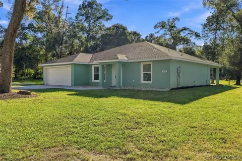 560 NW 117th Ct, Ocala, FL 34482