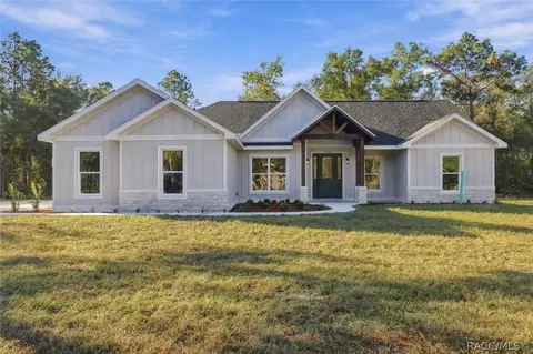 10246 W Belfast St, Crystal River, FL 34428