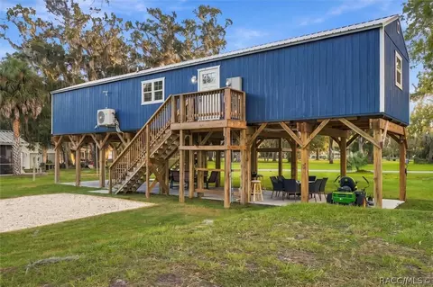 11000 W Seminole Pl, Homosassa, FL 34448