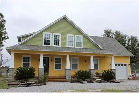 144 Misty Ln, Overstreet, FL 32456
