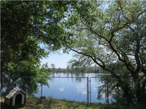 803 Three Rivers Rd, Carrabelle, FL 32322 photo 1