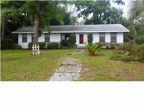 138 Spring Dr, Carrabelle, FL 32322 photo 1