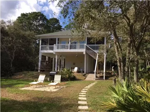2784 Hwy 98, Carrabelle, FL 32322 photo 1