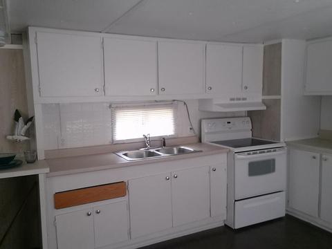 1005 NE 3rd St, Carrabelle, FL 32322 photo 2