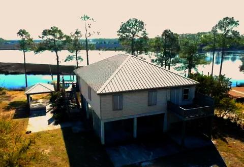 437 River Rd, Carrabelle, FL 32322 photo 1