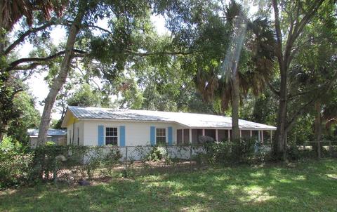311 Ave D, Carrabelle, FL 32322 photo 3