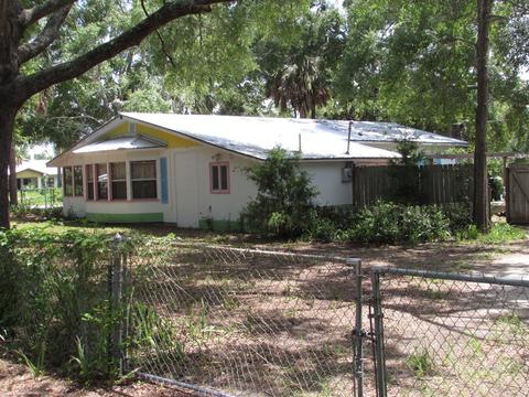 311 Ave D, Carrabelle, FL 32322 photo 4