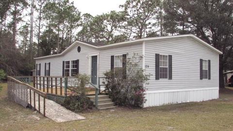 124 Kendrick Rd, Carrabelle, FL 32322 photo 2