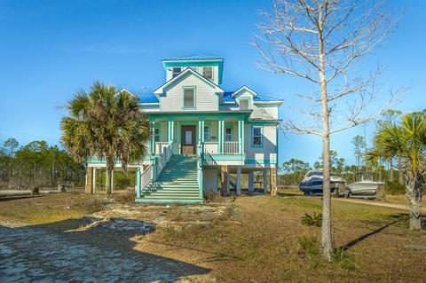 713 Mill Rd, Carrabelle, FL 32322 photo 2