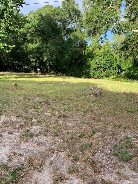 604 W 6th St, Carrabelle, FL 32322 photo 1