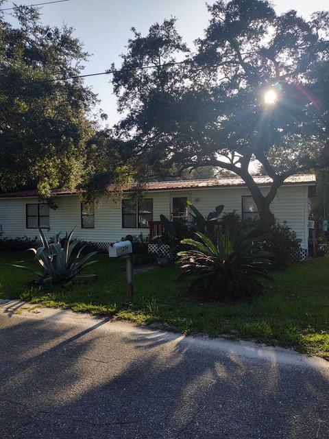 1206 Ryan Dr, Carrabelle, FL 32322 photo 1