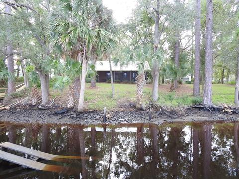 703 Riverview Dr, Carrabelle, FL 32322 photo 19