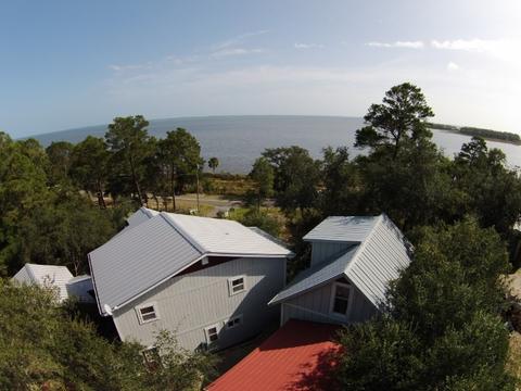 810 Gulf Ave, Carrabelle, FL 32322 photo 2