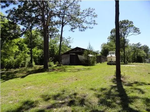 142 Illinois St, Carrabelle, FL 32322 photo 1