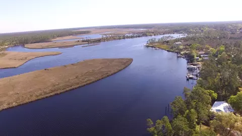 508 River Rd, Carrabelle, FL 32322 photo 5