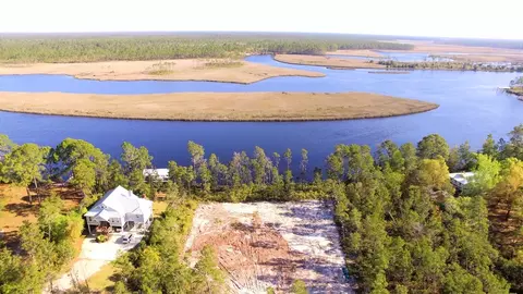 508 River Rd, Carrabelle, FL 32322 photo 4