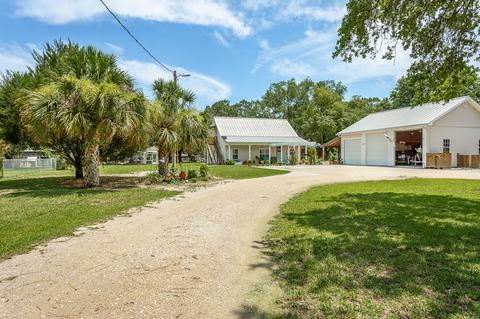2610 Oak St, Carrabelle, FL 32322 photo 2