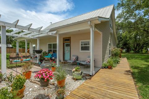 2610 Oak St, Carrabelle, FL 32322 photo 11