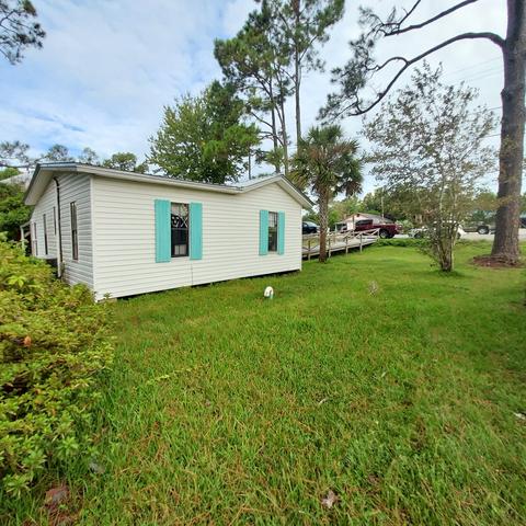 305 Ave B, Carrabelle, FL 32322 photo 4
