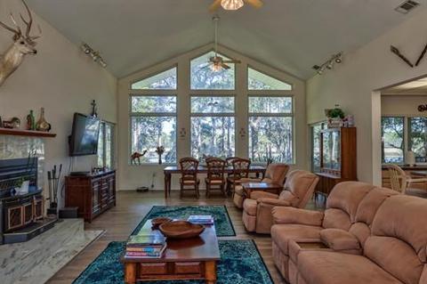 435 Mill Rd, Carrabelle, FL 32322 photo 3