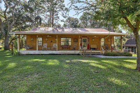 1453 Whaley Dr, Carrabelle, FL 32322 photo 1