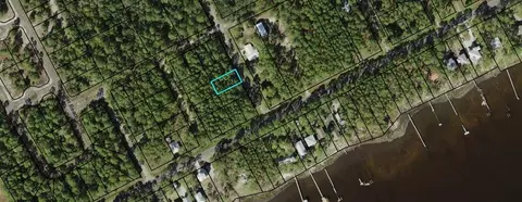 112 Elder St, Carrabelle, FL 32322 photo 1