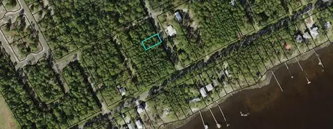 118 Elder St, Carrabelle, FL 32322 photo 1