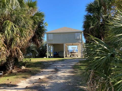 2406 Hwy 98 E, Carrabelle, FL 32322 photo 2